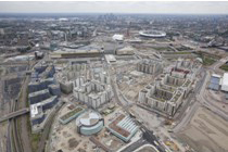 02_Olympic Park. Veduta aerea del Villaggio Olimpico verso sud-ovest. Credit London 2012