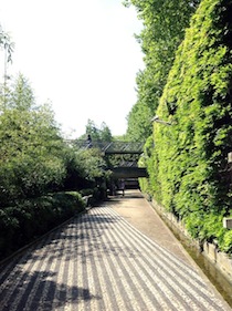 Le Jardins de bambous (Alexandre Chemetoff, Daniel Buren, Bernard Leitner)